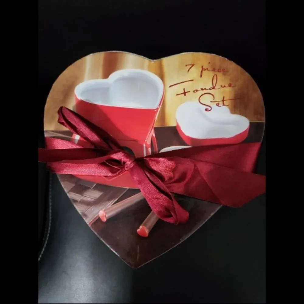 Fondue Set - Picture 1 of 4